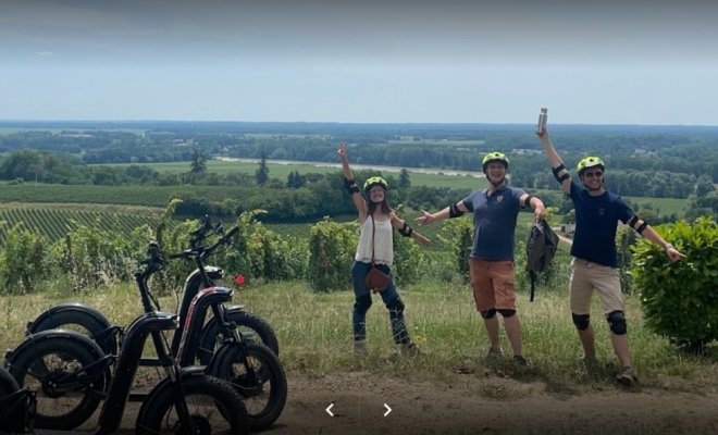 Randonnée, activité, sport, loisir, visite ou  balade entre amis au sud de Bordeaux en Gironde